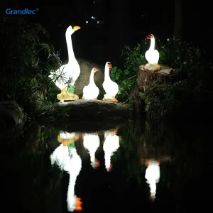 Resin Goose LED Landscape Decorative Light Outdoor Solar Animal IP65 Garden Lamp