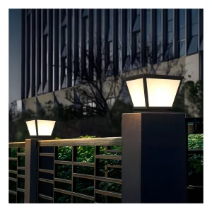 Simple Modern Outdoor Solar Powered LED Gate Pillar Lamp with Sensor
