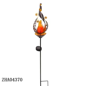 Solar Garden Path Lights Simulated Flame LED IP65 Small CE FCC RoHS Certified Lawn Lamp Garden Courtyard Terrace