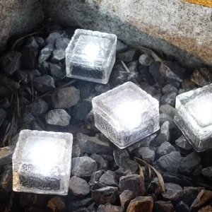 Solar Ice Crystal LED Warm White Light Waterproof Lawn Lamp for Garden and Park Decoration