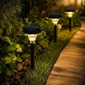Solar Outdoor Lawn Lights Decorative Ground Yard Lights with Intelligent Lighting Control and Waterproof Function