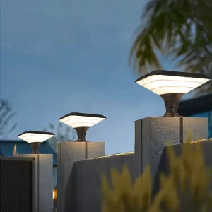 Solar Powered LED Pillar Light Dusk to Dawn Outdoor Fence Post Light for Garden Patio Decor