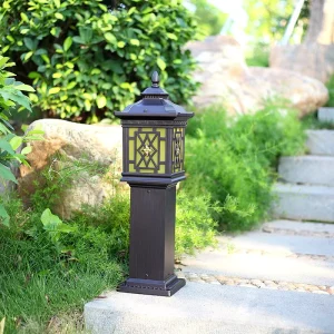 Villa Lawn Lights LED Aluminum Outdoor Waterproof Garden Lights for Community Park Use European Landscape Design