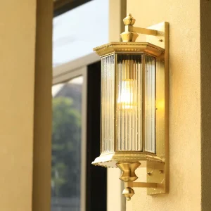 Vintage IP65 Waterproof LED Brass Garden Wall Light with Decorative Glass Shade, 3500K Warm White