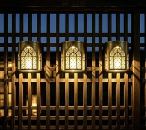 Waterproof Outdoor Solar Wall Light with Light Shadow Effect and Small Night Light Solar Landscape Light for Garden Villa Walls