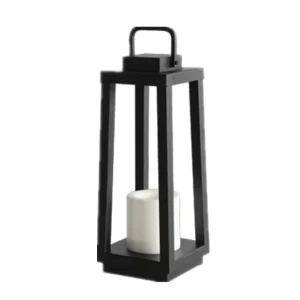 Windproof Battery Operated Small Size Metal Lantern Courtyard and Home Decorative Classical Candle Lantern